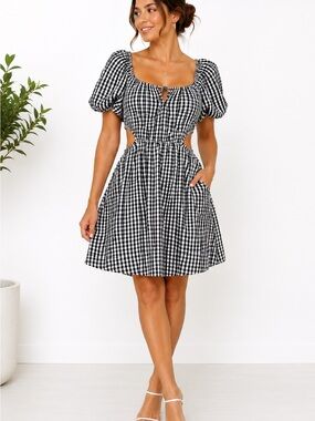 Mini Dress Libby Black White Gingham Cut Out Puff Sleeve Above Knee NWT Medium